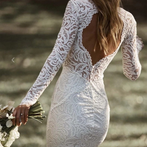 Grace Loves Lace White Wedding Gown with Intricate Lace and Elegant Train - Picture 6 of 7